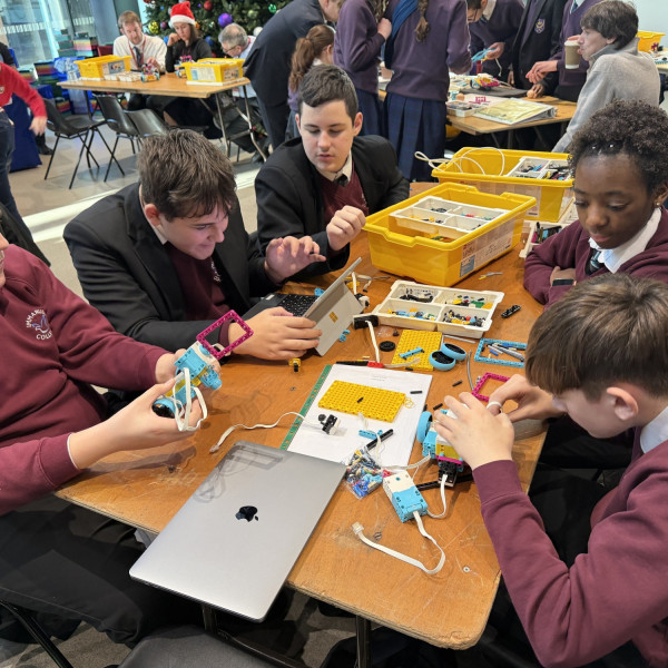 593265771_870261522202486_6984716898275201058_n